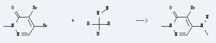 3(2H)-Pyridazinone,4,5-dibromo-2-methyl- is used to produce 4-Bromo-2-methyl-5-(N-methyl-hydrazino)-2H-pyridazin-3-one by reaction with Methylhydrazine.